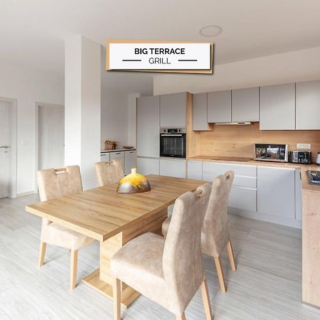 ŠmarjeApartma Zanアパートメント エクステリア 写真