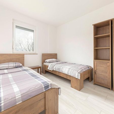 ŠmarjeApartma Zanアパートメント エクステリア 写真